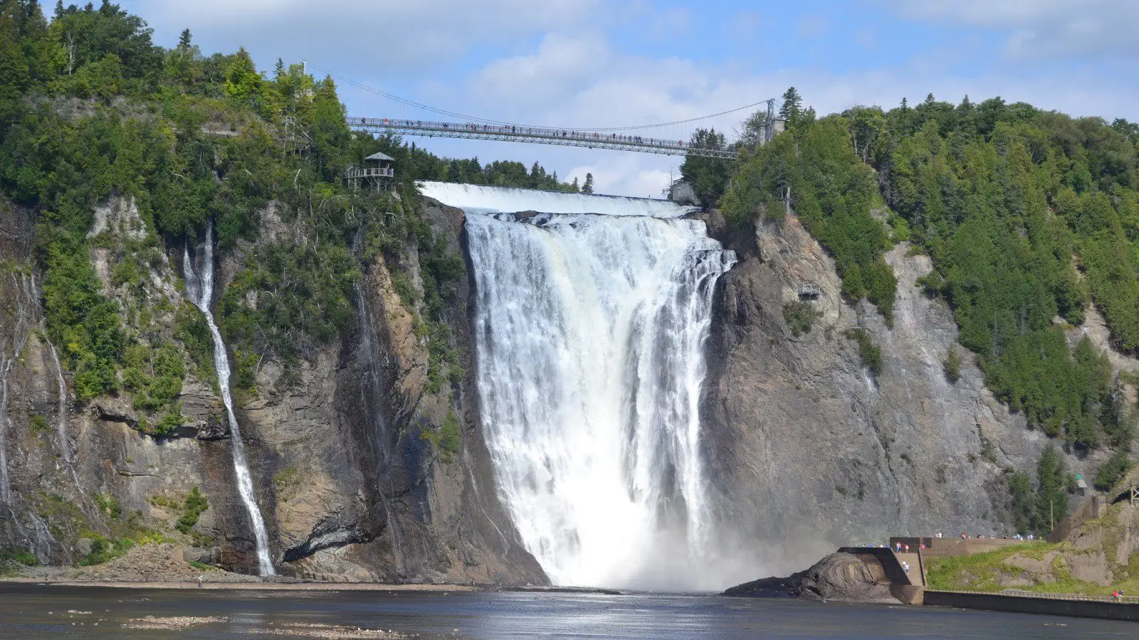 ver cascadas montmorency canada quebec