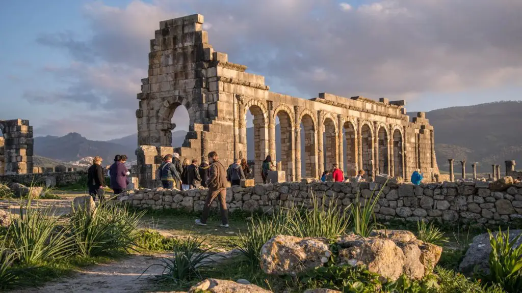 ver en volubilis marruecos