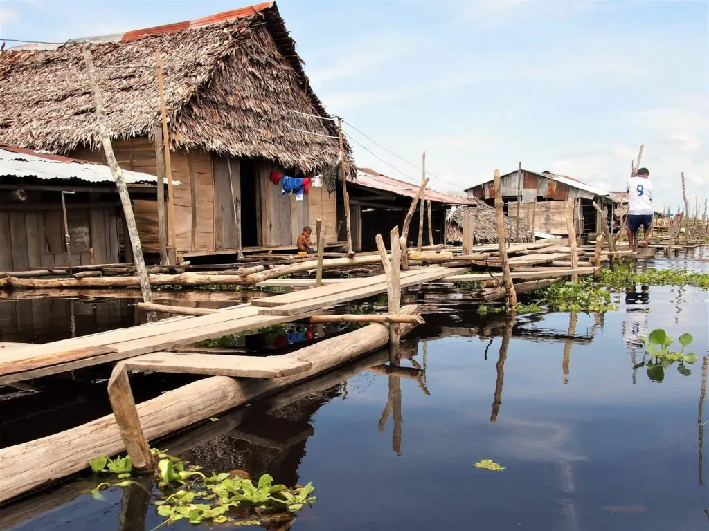 Barrio de Belén en Tour por Iquitos , Selva del Perú, Amazonas