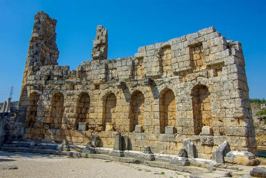 Antigua ciudad Perga en Antalya, Turquía