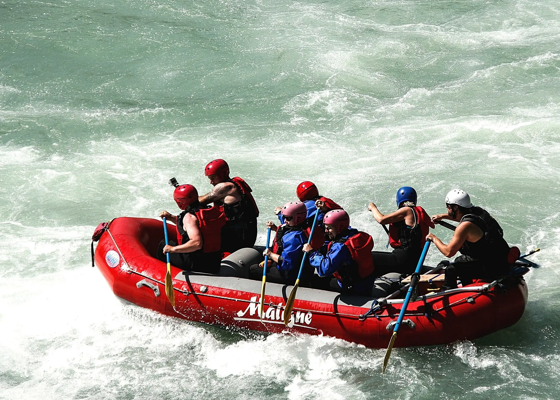 Rafting en los rápidos de Jasper, Montañas Rocosas, Canadá, viajar, rocallosas