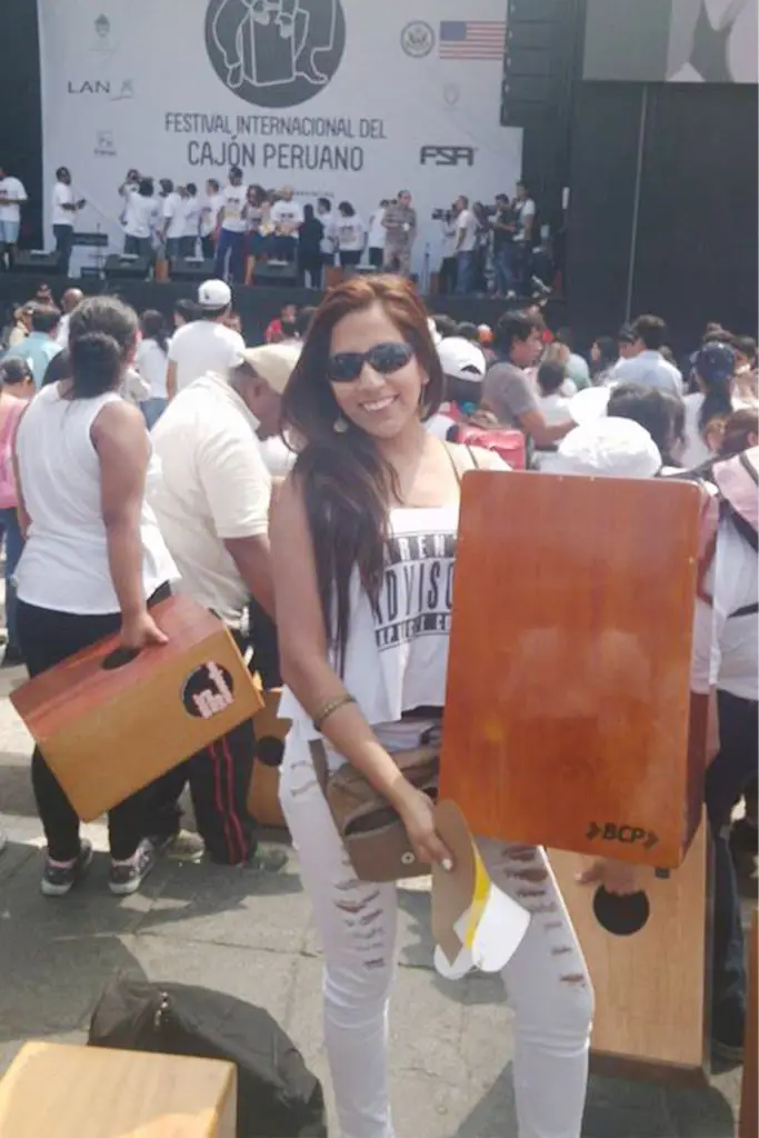 cajón peruano, instrumento musical que ver en Perú