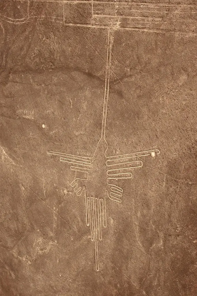 Colibrí, líneas de Nazca, qué ver en Perú