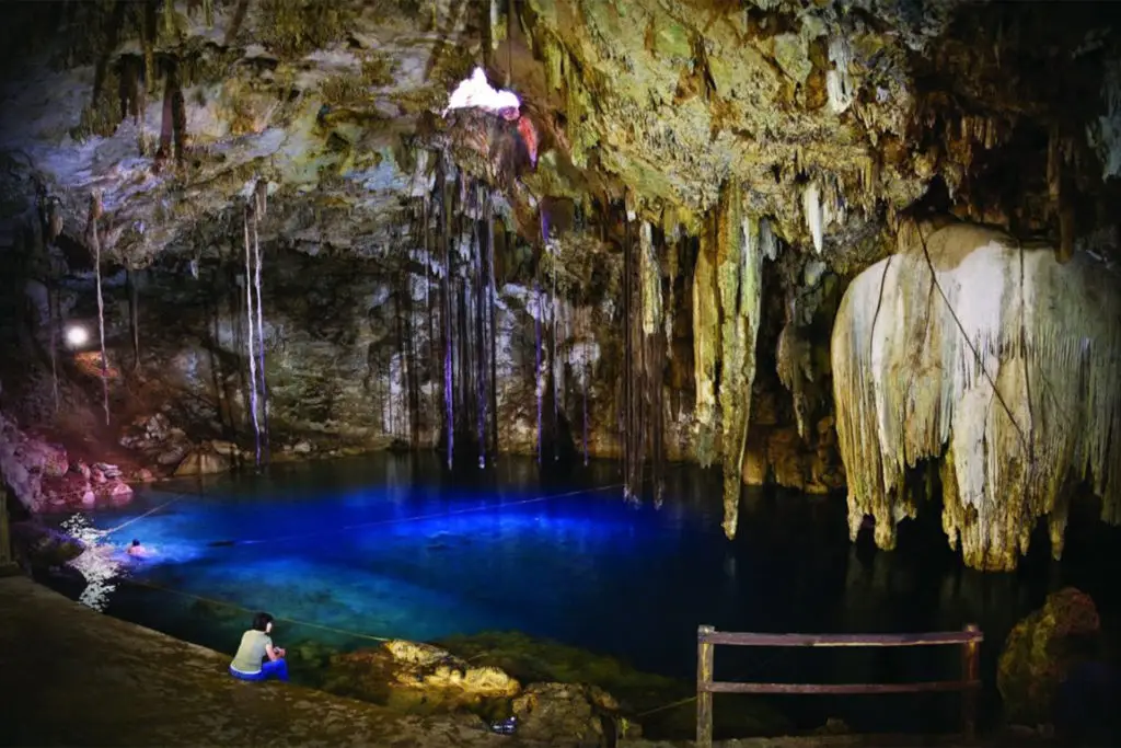 Cenote en Yucatán, Chichen Itza en México, curisoisidades