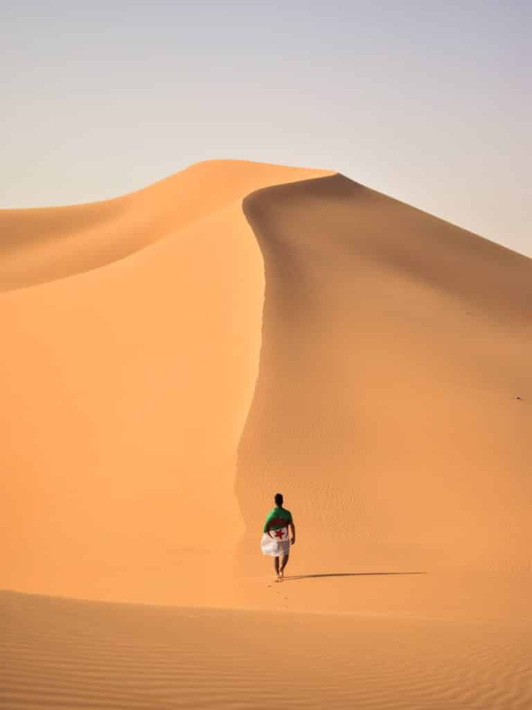 Visita el desierto del Sahara desde Argelia